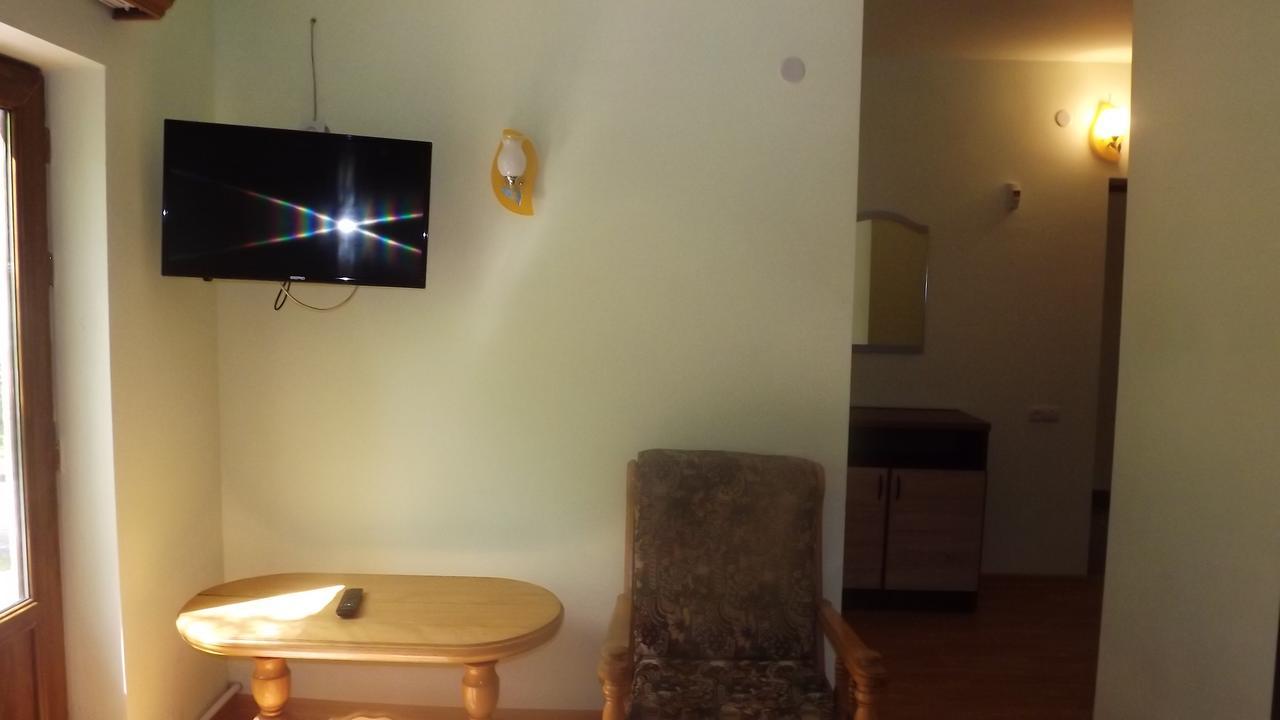 Nectar Hotel Дилижан Экстерьер фото